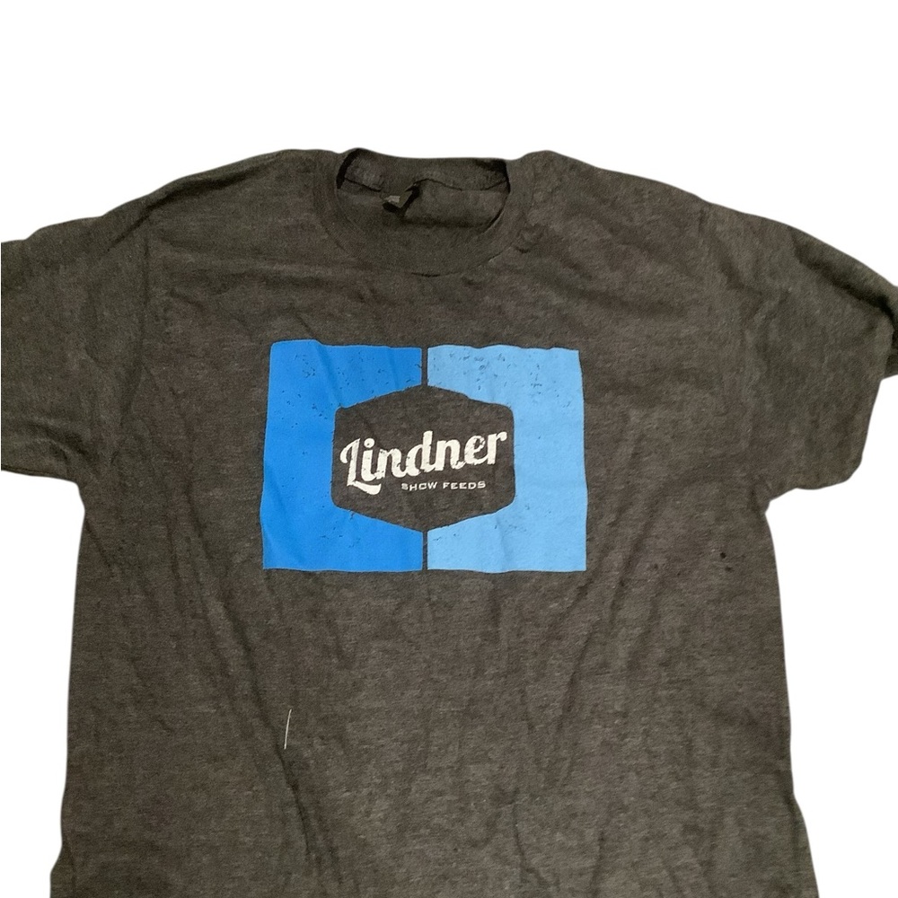 Lindner Show Feeds Gray T-Shirt. Brand New.